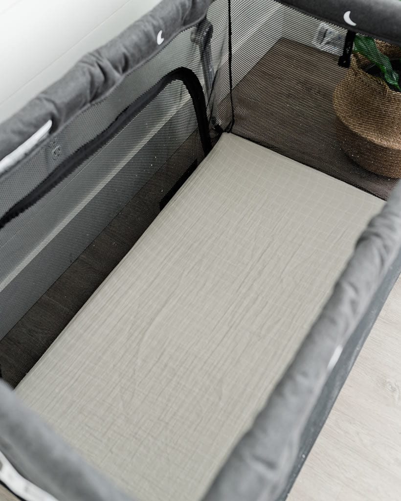 Little Unicorn Cotton Muslin Mini Crib Sheet - Warm Grey - UN0909