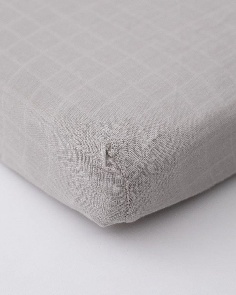 Little Unicorn Cotton Muslin Mini Crib Sheet - Warm Grey - UN0909