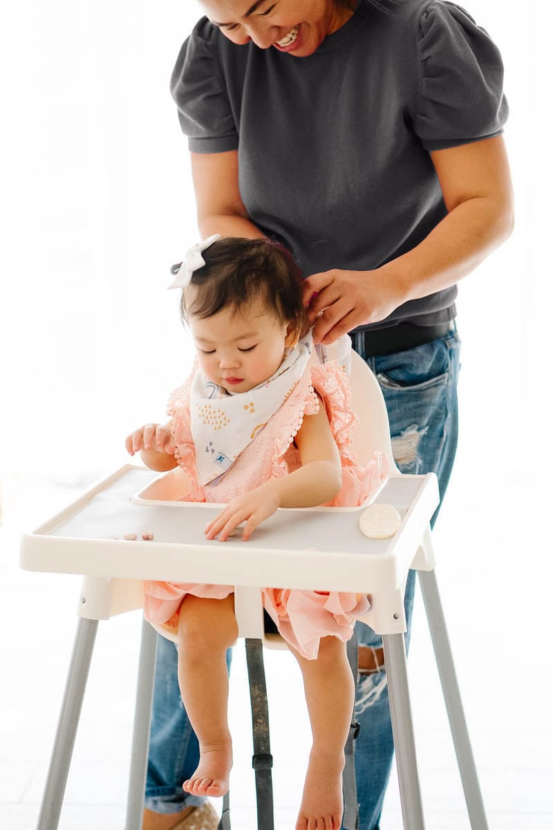 Little Unicorn Deluxe Muslin Reversible Bandana Bib - Rainbows & Raindrops - UF0605