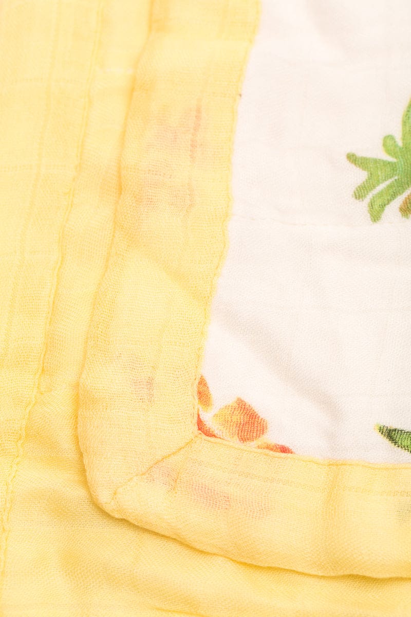 Little Unicorn Deluxe Muslin Quilt - Pineapple - UB0606
