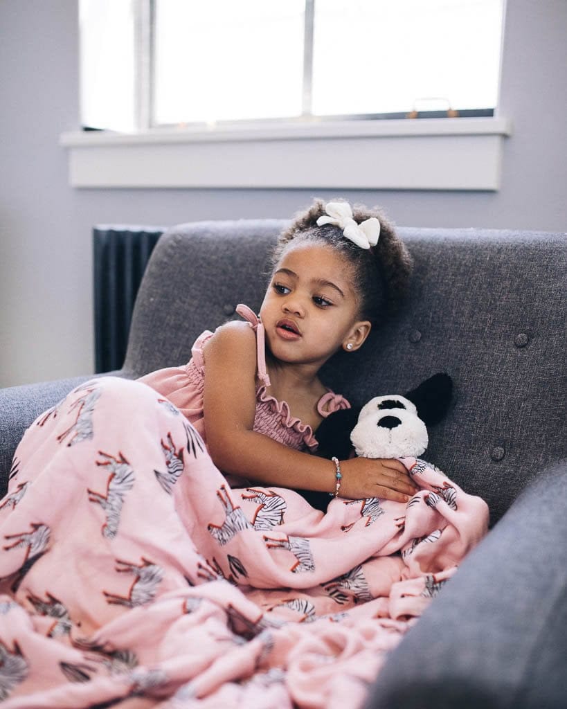 Little Unicorn Deluxe Muslin Quilt - Zebra