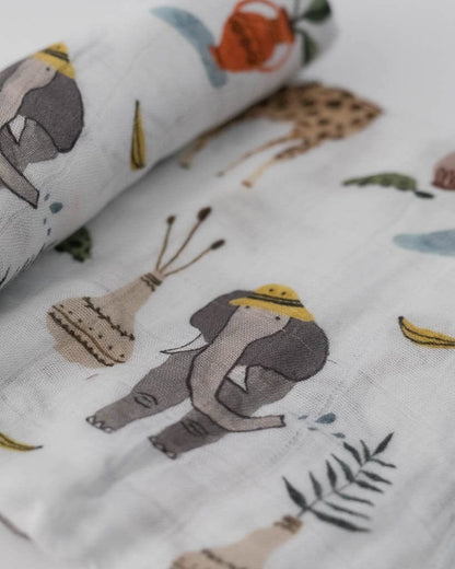 Little Unicorn Deluxe Muslin Swaddle - Safari Social - UB0530
