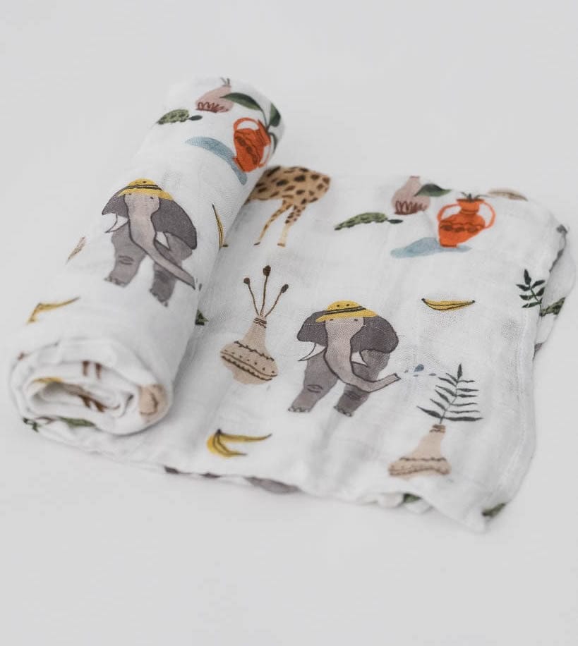 Little Unicorn Deluxe Muslin Swaddle - Safari Social - UB0530
