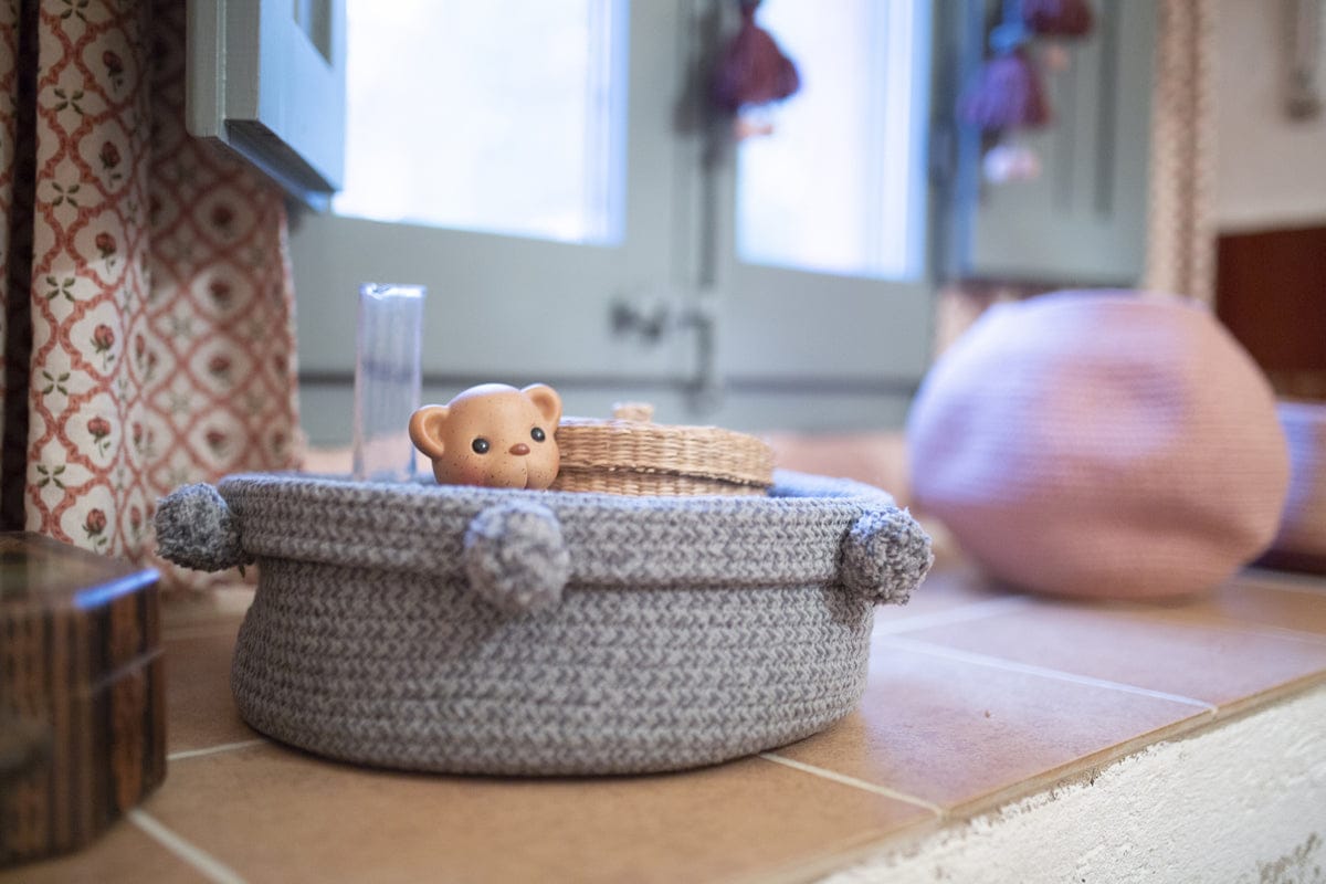 Lorena Canals Basket Tray - Vintage Blue (1'x 1') - BSK-TRAY-VB