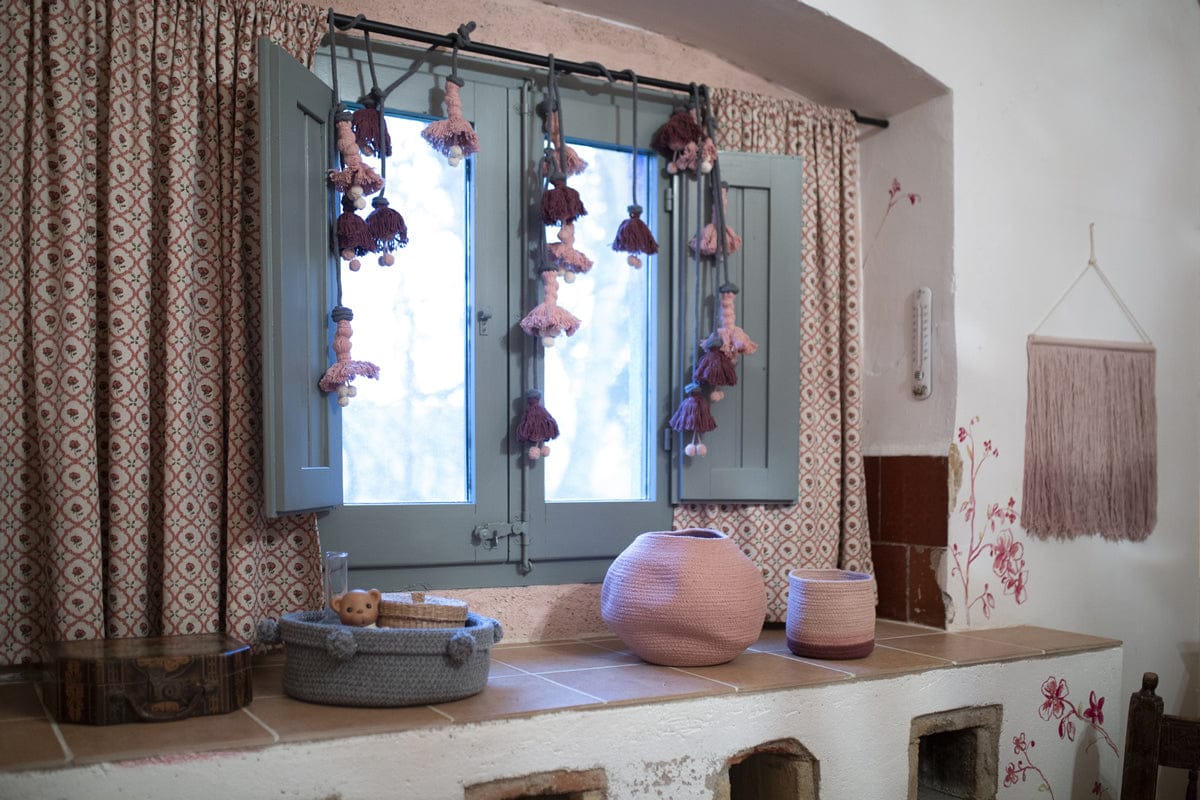 Lorena Canals Basket Tray - Vintage Blue (1'x 1') - BSK-TRAY-VB