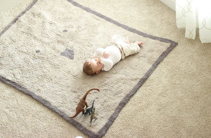 Lorena Canals Bear Silhouette Rug (4' x 5' 3") - C-BEAR