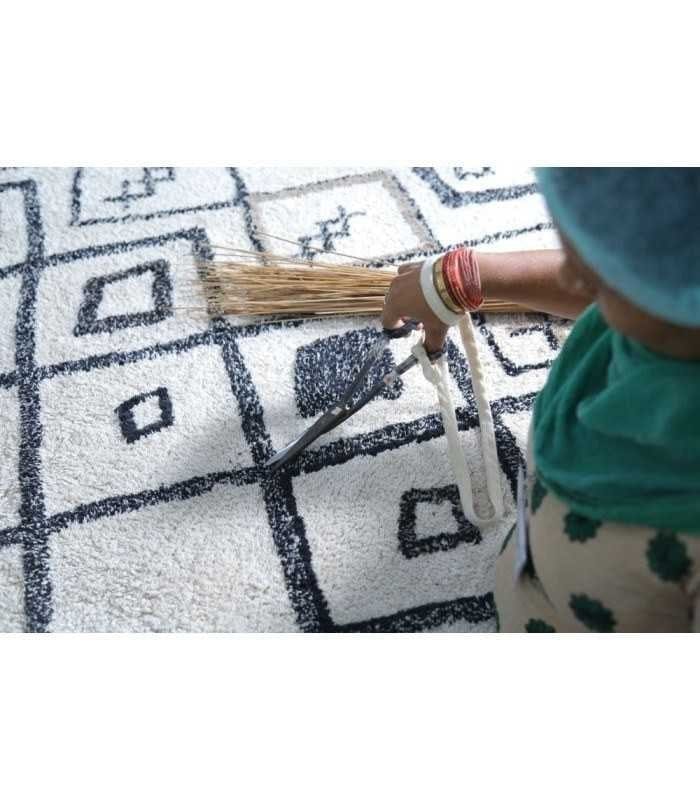 Lorena Canals Bereber Rug - Ethnic (4'7" x 7'1") - C-BER-ETHNIC