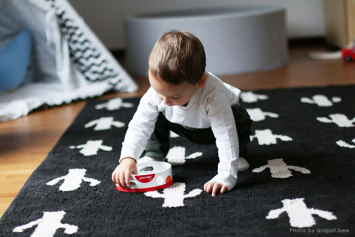 Lorena Canals Cactus Stamp Runner (2' 6" x 7' 6") - C-BW-CACTUS-P