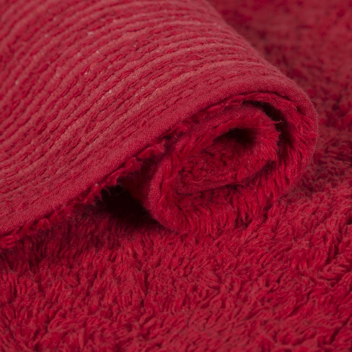 Lorena Canals Farm Rug - Red (4' x 5' 3") - C-88803