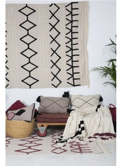 Lorena Canals Knitted Blanket Stripes Natural - Black (4'2" x 5') - BLC-STRIPE-BLK