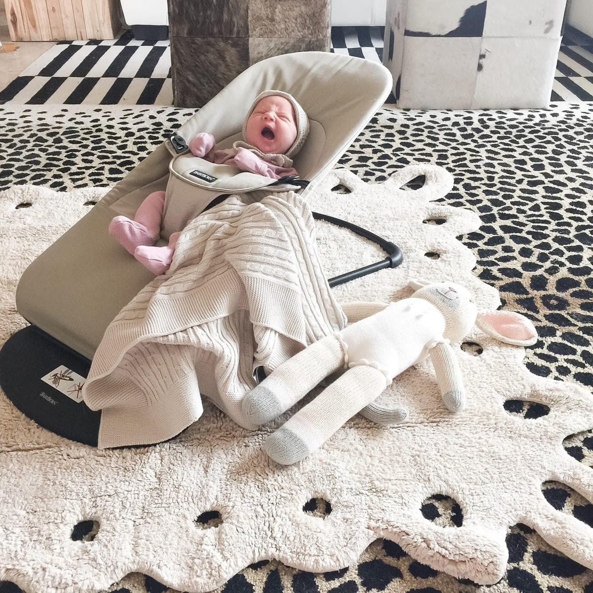 Lorena Canals Lace Rug - Beige (4' x 5' 3") - C-00008