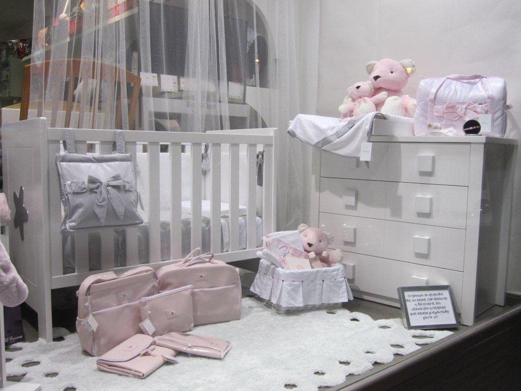 Lorena Canals Lace Rug - Ice (4' x 5' 3") - C-00000