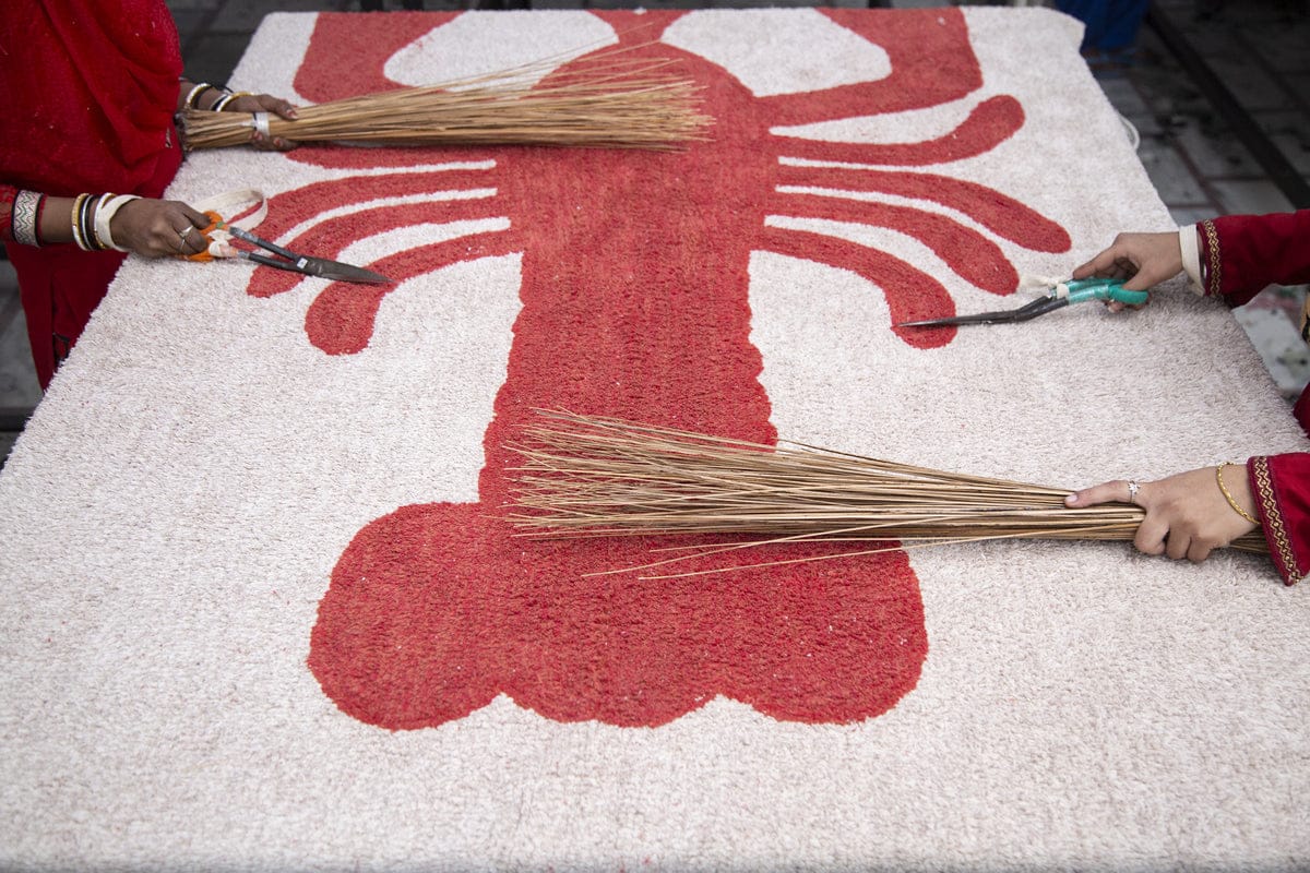Lorena Canals Lobster Rug (6'7" x 4'7") - C-LOBSTER