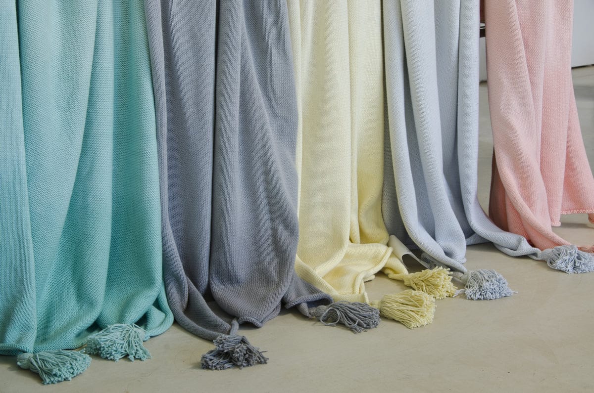 Lorena Canals Ombré Blanket - Grey (4' x 6') - BLC-DE-GREY-H