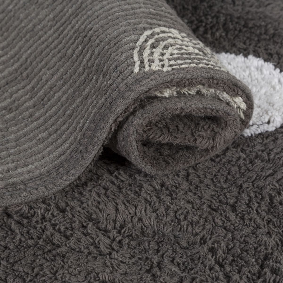 Lorena Canals Tricolor Polka Dots Rug - Grey (4' x 5' 3") - C-TT-E