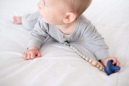 Loulou Lollipop Color Block Silicone & Wood Pacifier Clip - Cool Gray - CBLOCGR