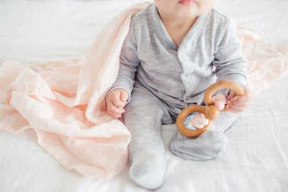 Loulou Lollipop Luxe Muslin Swaddle - Pink Mudcloth - SWMUDPK