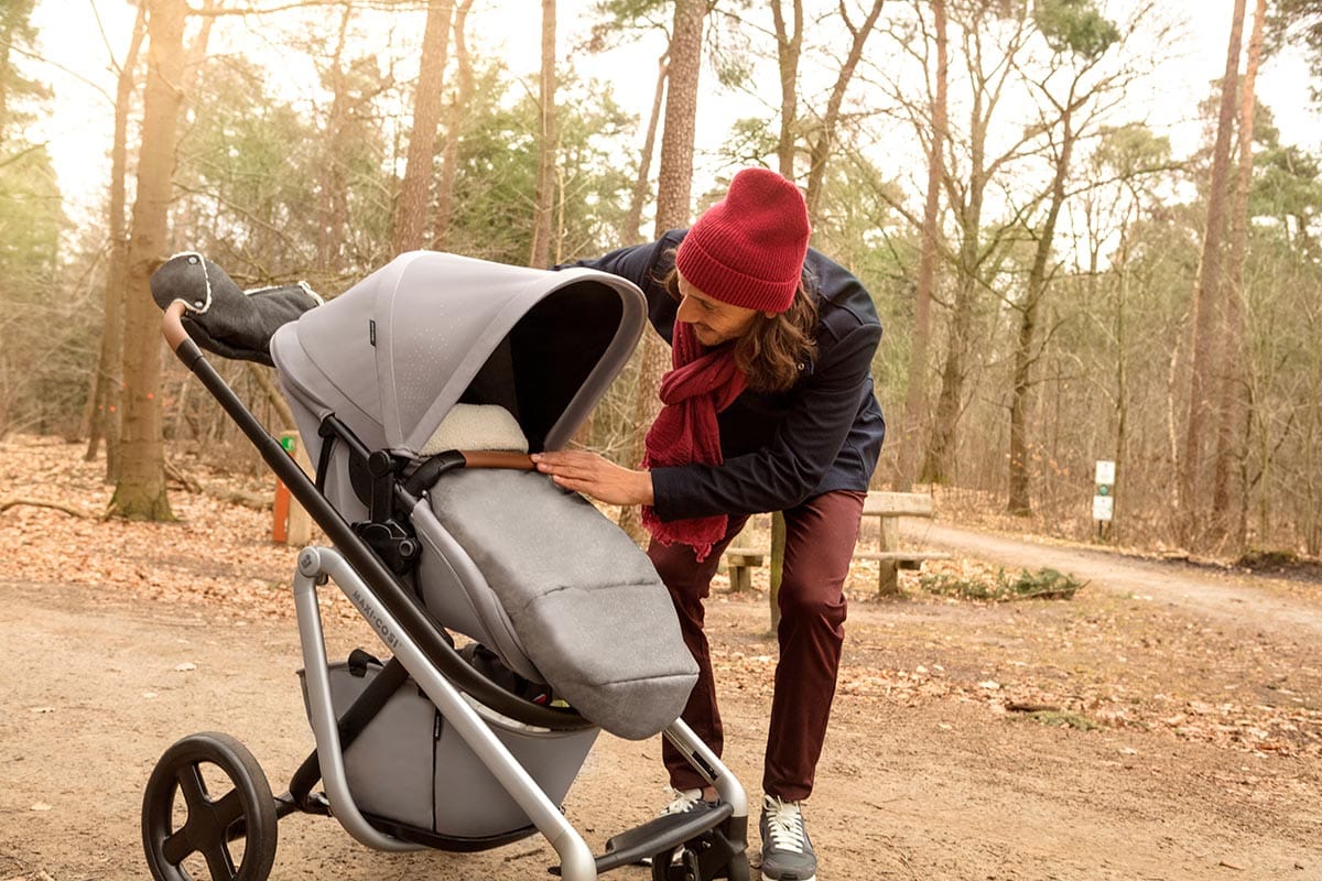 Maxi-Cosi 2-in-1 Footmuff - Essential Black - TS380FNA