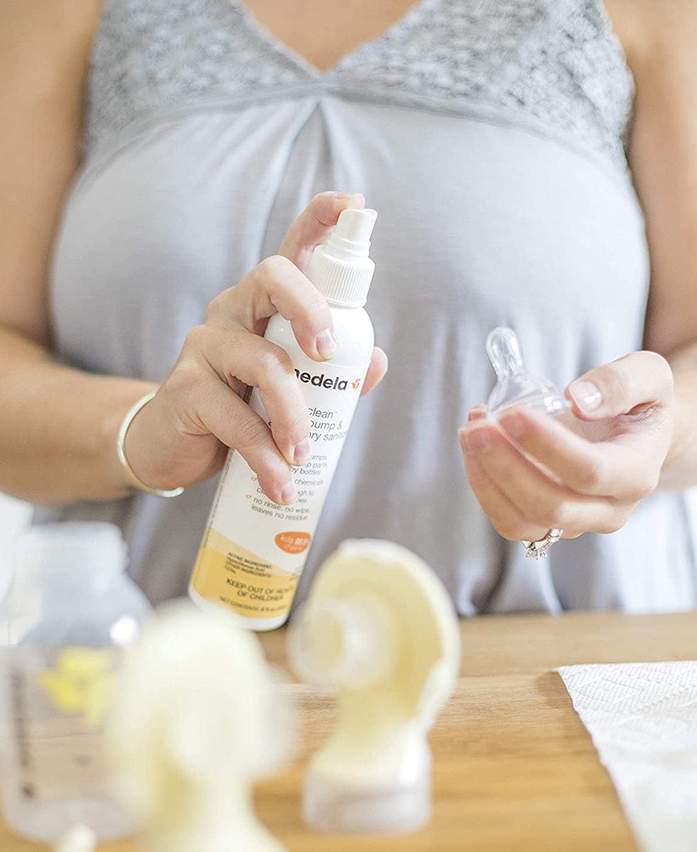 Medela Quick Clean Breast Pump & Accessory Sanitizer 8oz - 101035691
