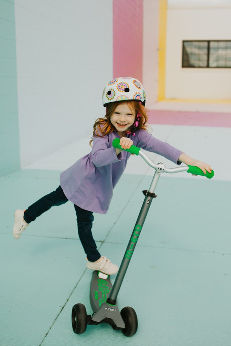 Micro Kickboard Maxi Deluxe Pro Scooter - Grey / Green - MMD089