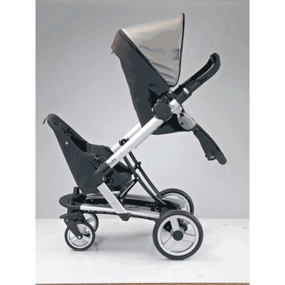 Peg Perego 2010 Skate Stroller with Bassinet in Black Step - IPSS30NA34FG13S