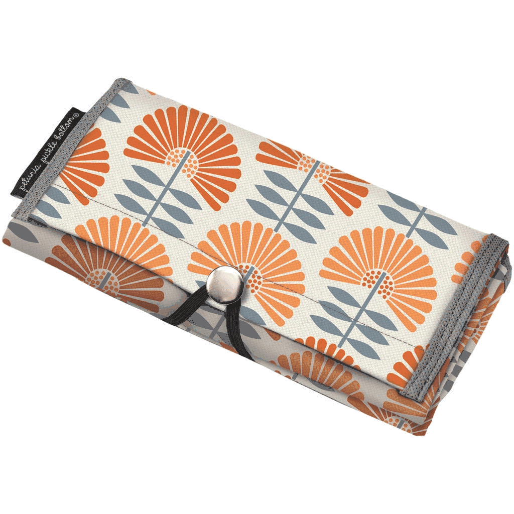 Petunia Pickle Bottom Reusable Shopper Tote in Daydreaming in Dax