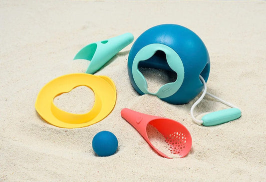 Quut Beach Set - Mini Ballo, Cuppi and Magic Sand Shaper - QUUS-SBEACH-MBALLO