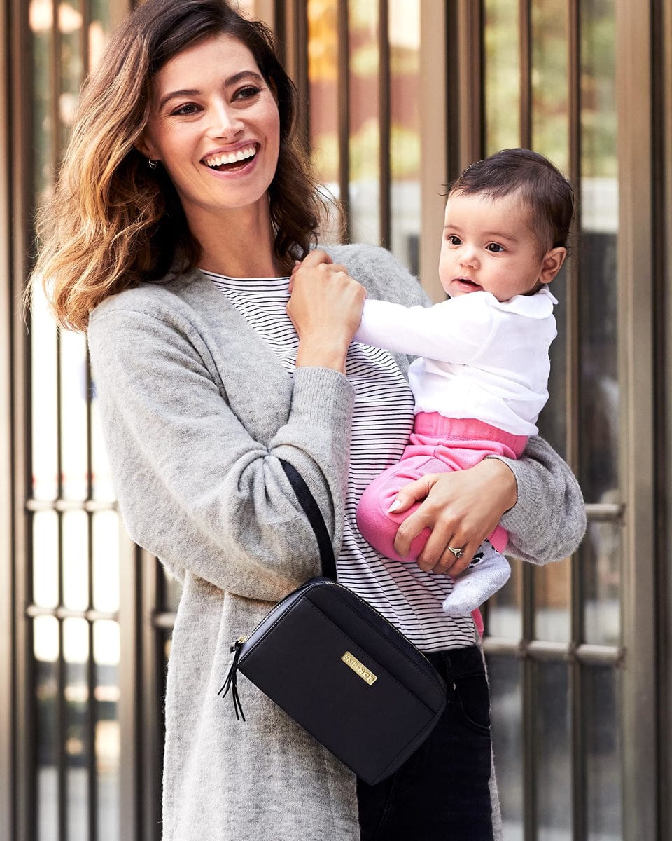 Skip Hop Greenwich Convertible Hip Pack Diaper Bag - Black