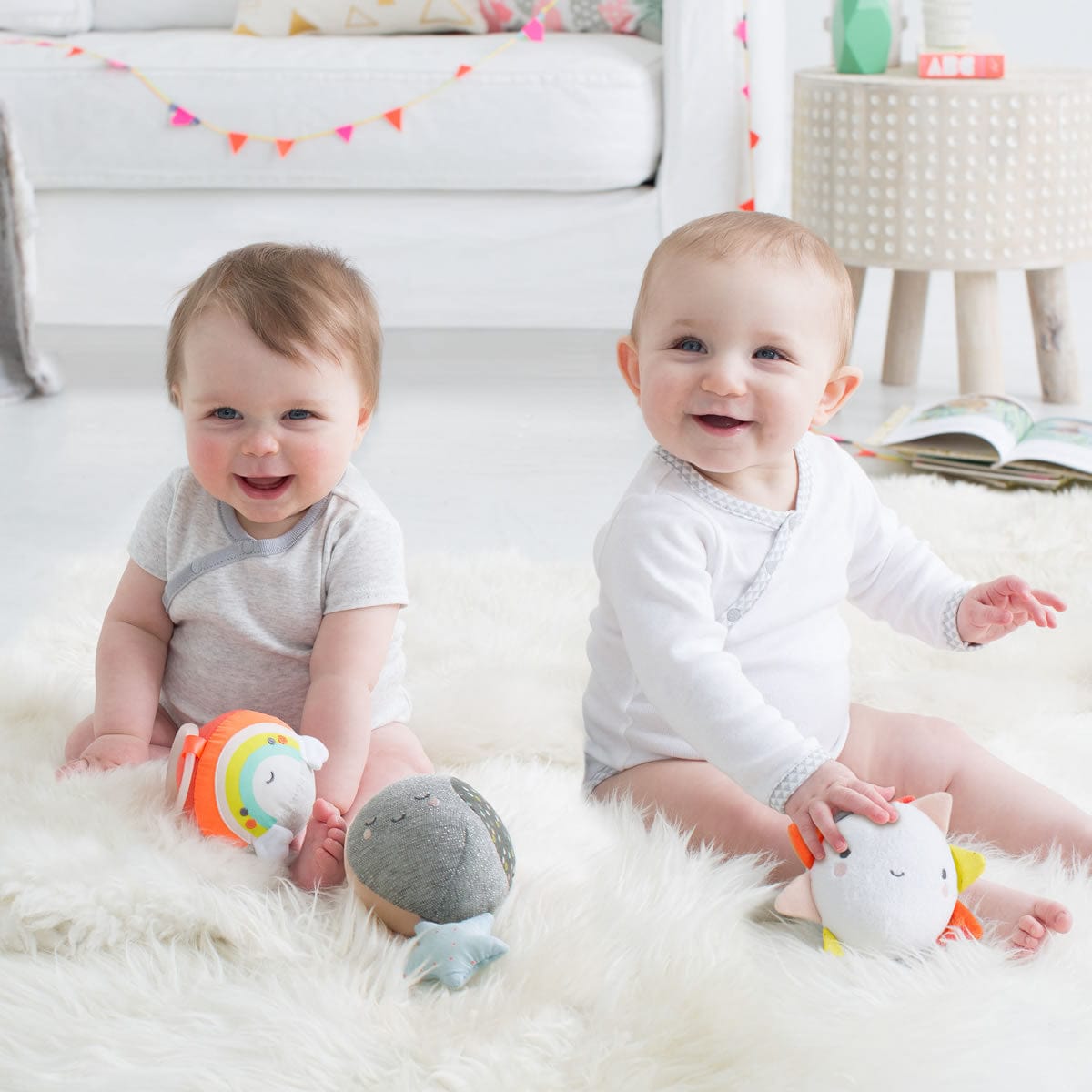 Skip Hop Silver Lining Cloud Rattle Ball - Rainbow - 307160