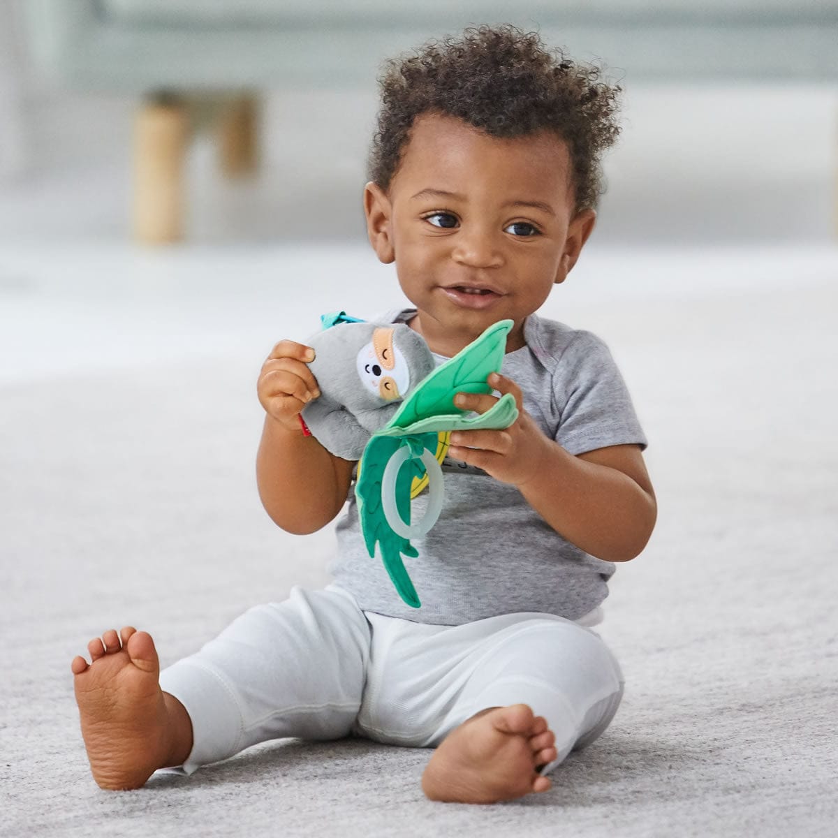 Skip Hop Tropical Paradise Jitter Stroller Toy - Sloth