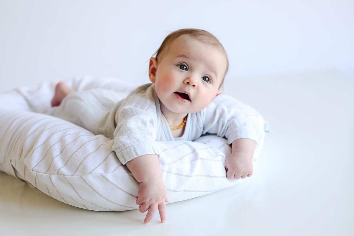 Snuggle Me Organic Lounger & Cover - Cottage Linen