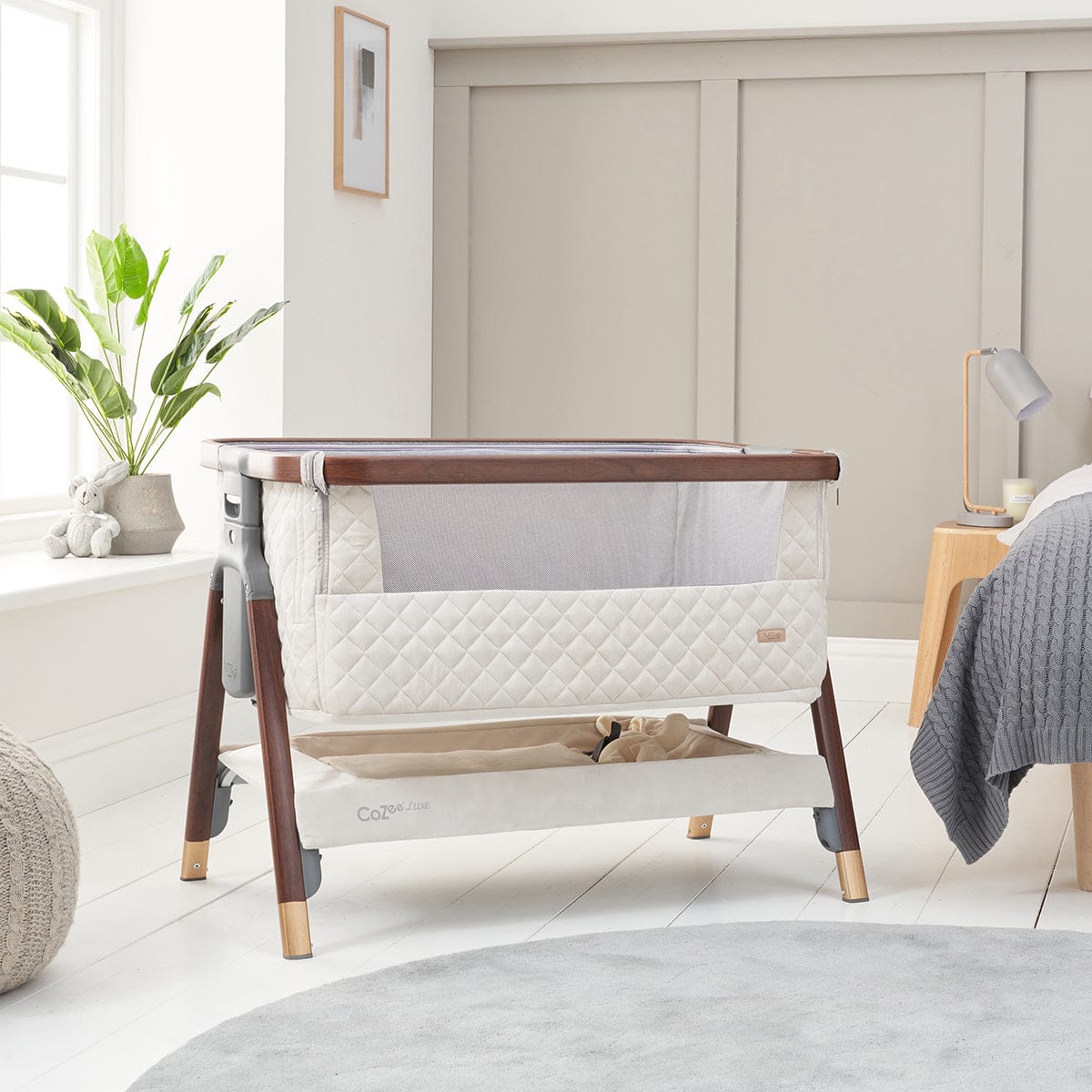 Tutti Bambini CoZee Luxe Bedside Crib - Walnut / Cream