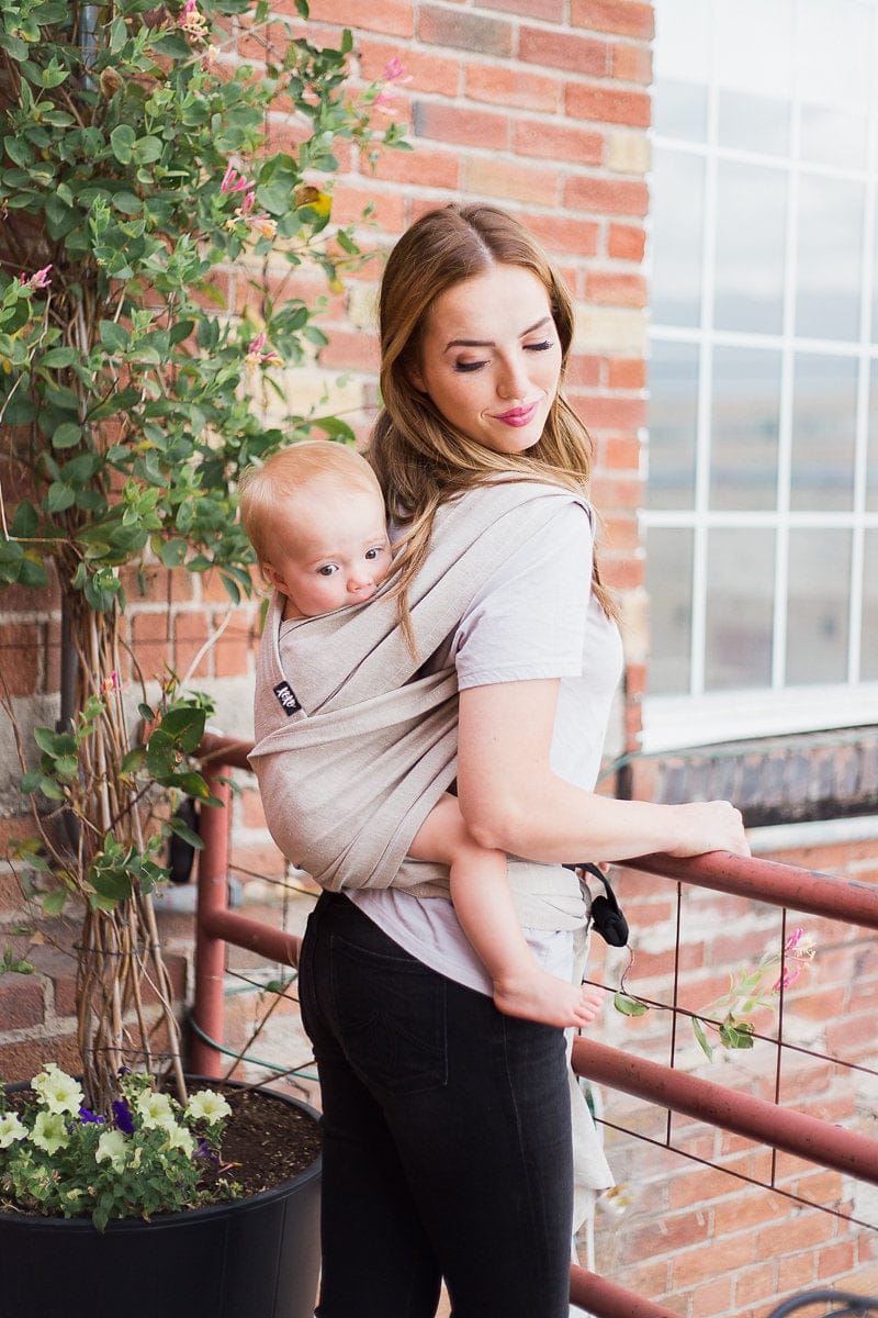 XOXO Buckle Wrap Baby Carrier, Eco2 Collection - Chai Tea Latte