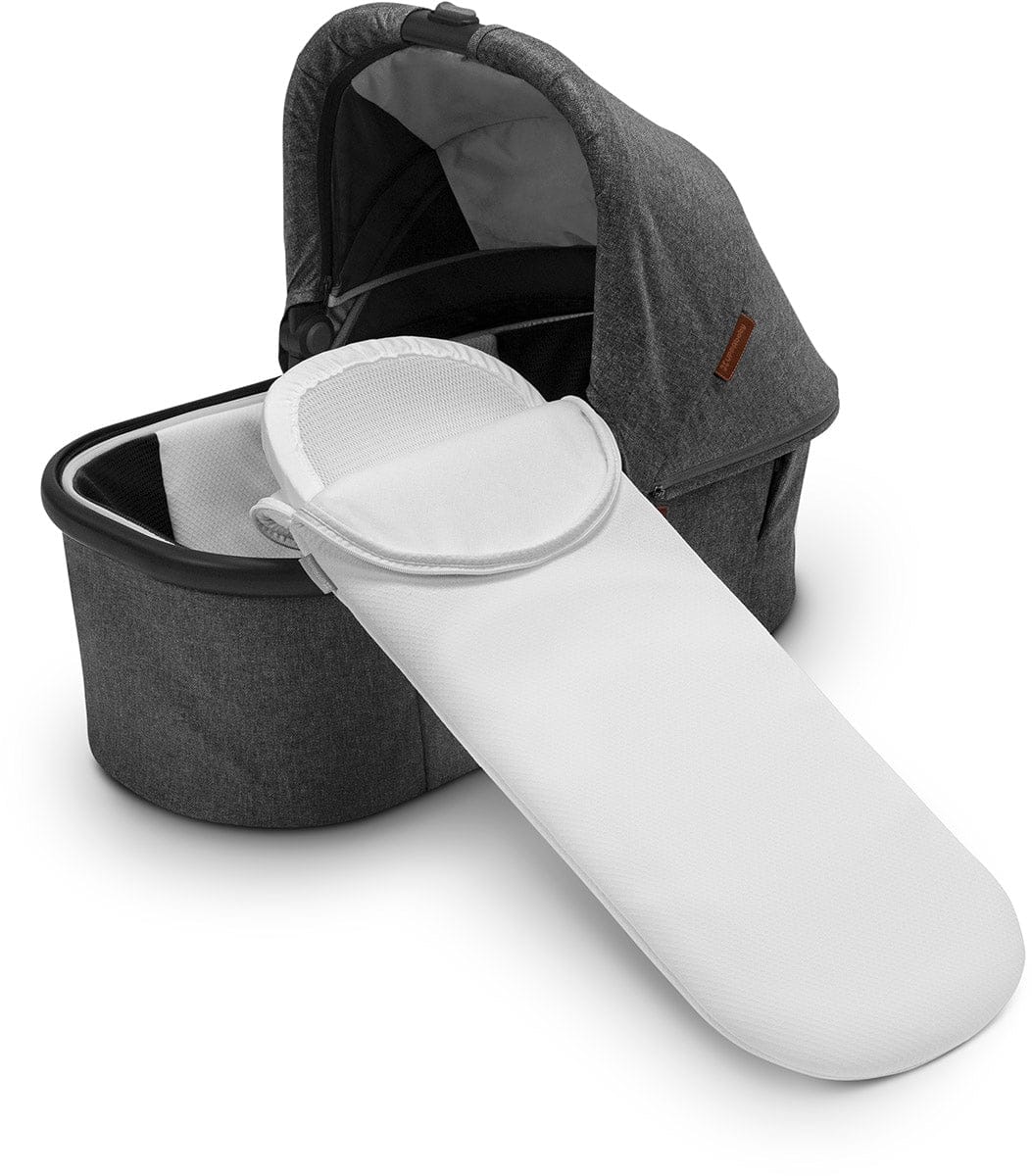 UPPAbaby Mattress Cover for Bassinet - White - 0902-BMC-WW-WHT