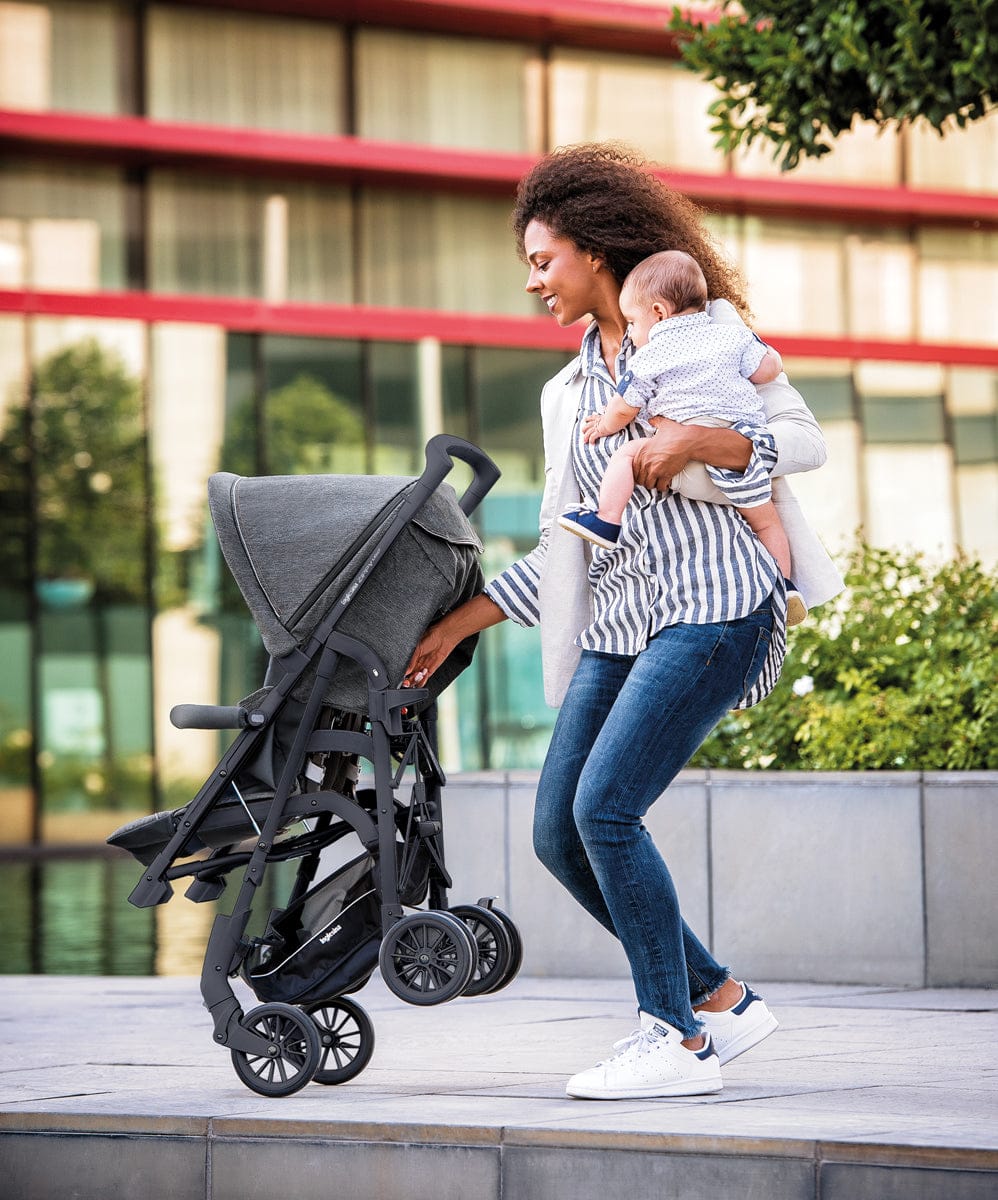 Inglesina 2018 / 2019 Zippy Light Umbrella Stroller - Safari Beige - AG40K0SFBUS