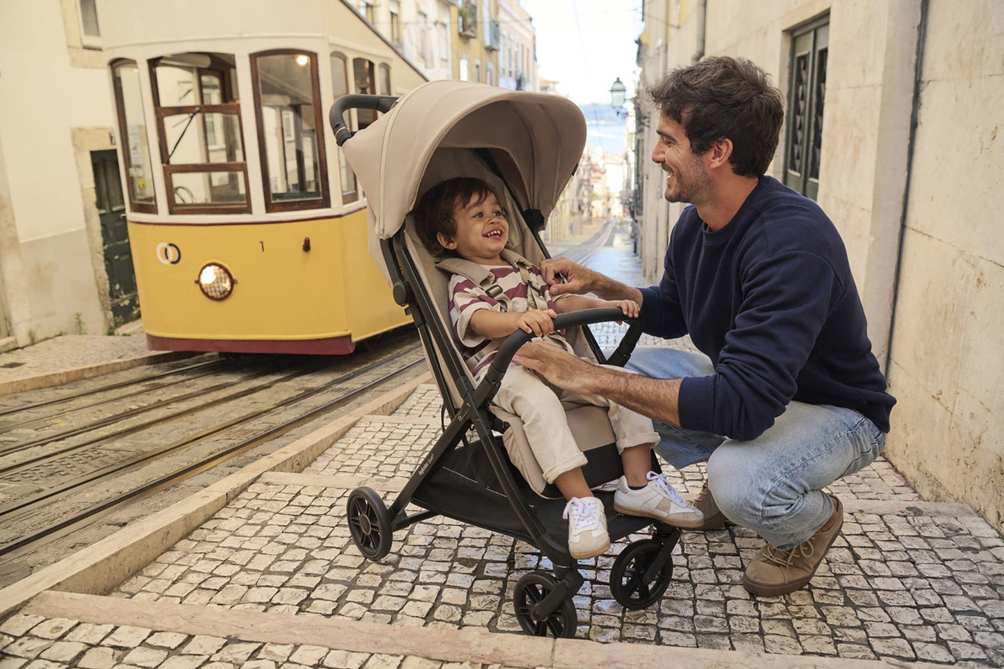 Inglesina Quid 3 Compact Lightweight Stroller - Lunar Beige - AG87S0LNBUS