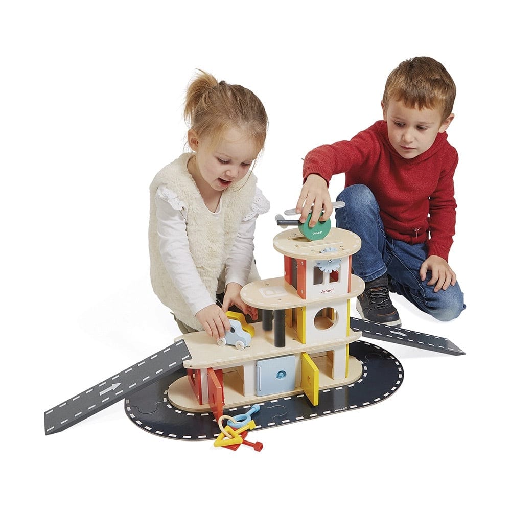 Janod Bolid Solid Wood Garage - J04636