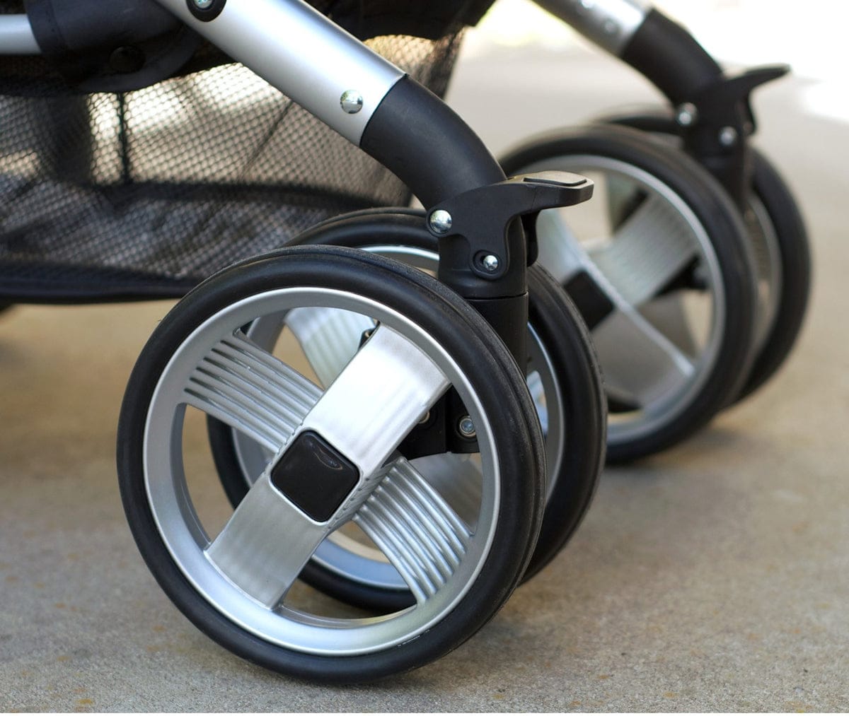 JJ Cole Broadway Stroller - Drops - RSWD