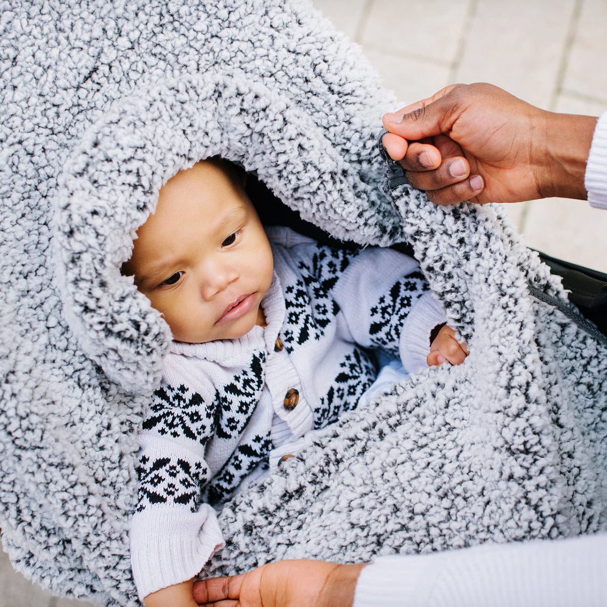 JJ Cole Cuddly Car Seat Cover - Gray - J00993