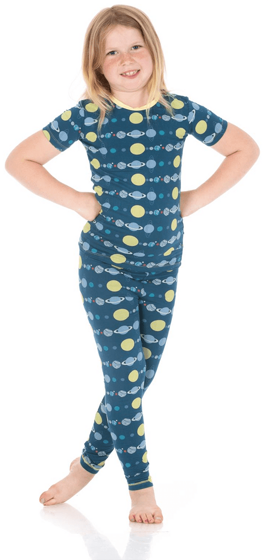 KicKee Pants Short Sleeve Pajama Set - Peacock Planets, 4T - PJ1-08-K-S23D1-PCPL-4