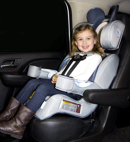 KidsEmbrace 2-in-1 Harness Booster Car Seat - Mickey Mouse - 3001MIC
