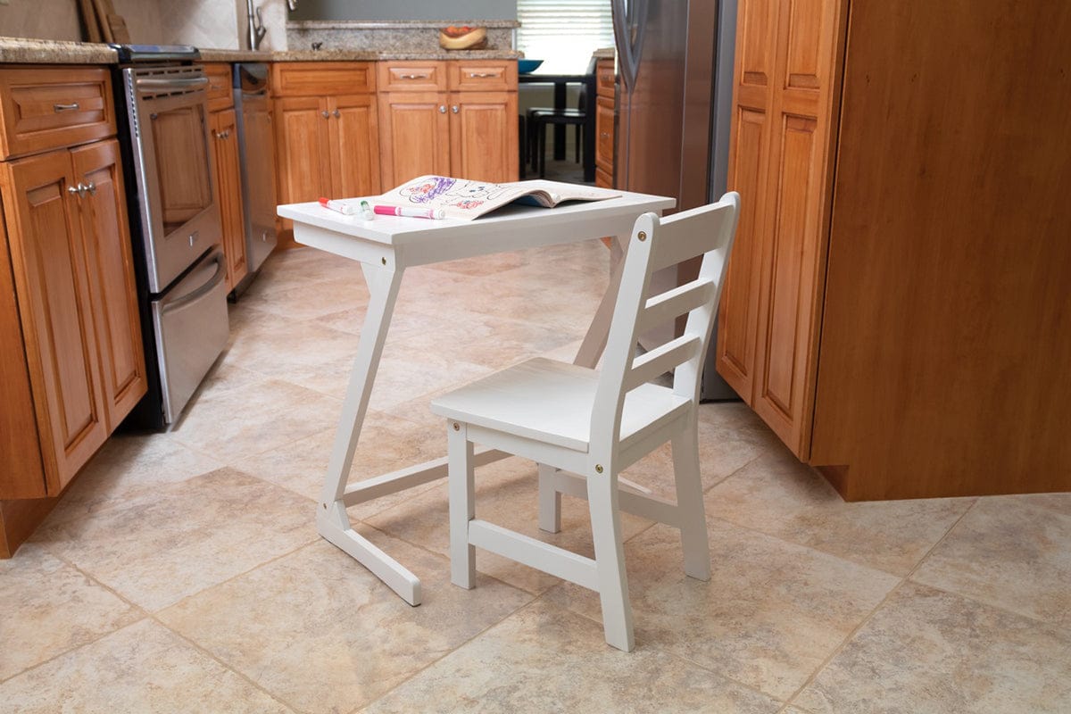 Lipper International Kids Anywhere Table & 1 Chair Set - White - 547W