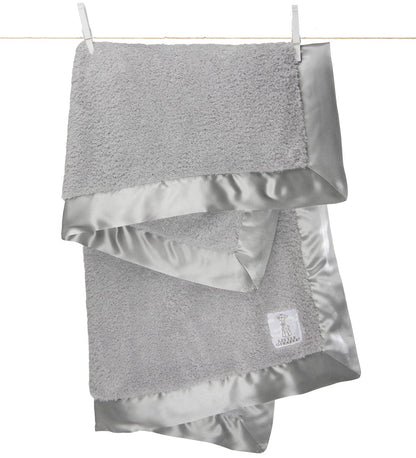 Little Giraffe Chenille Blanket in Silver