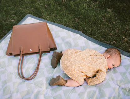 Little Unicorn Brookside Tote - Brown