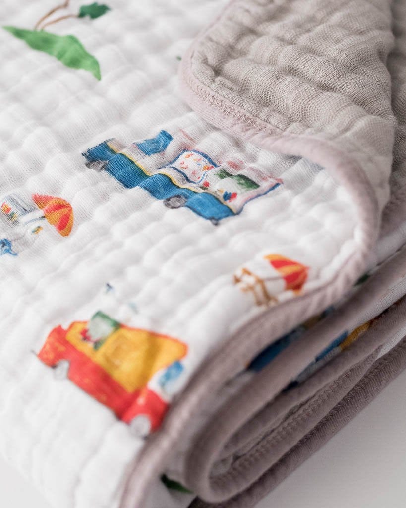 Little Unicorn Cotton Muslin Quilt - Food Truck - UB0239