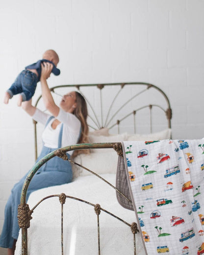 Little Unicorn Cotton Muslin Quilt - Food Truck - UB0239