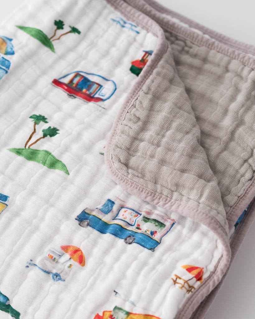 Little Unicorn Cotton Muslin Quilt - Food Truck - UB0239