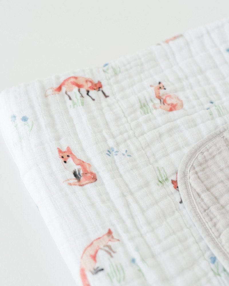 Little Unicorn Cotton Muslin Quilt - Fox - UB0231