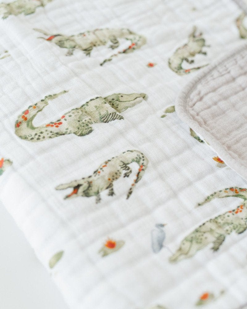 Little Unicorn Cotton Muslin Quilt - Gators - UB0229
