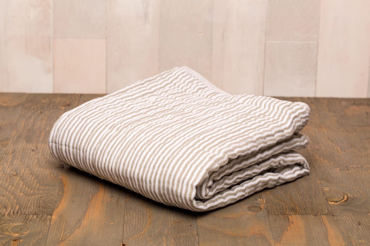 Little Unicorn Cotton Muslin Quilt - Grey Stripe - UB0207